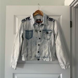 Rock & Republic EUC Denim Jacket w/Cropped Fit size M